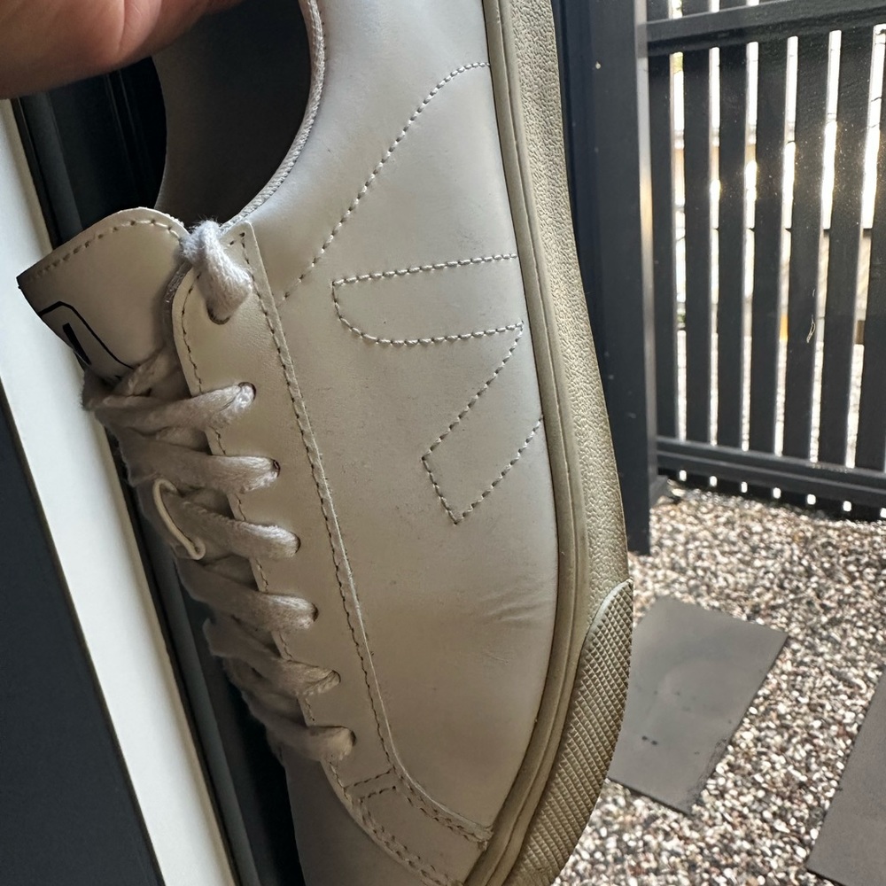 Women’s Veja Esplar White sneakers - 38 - Picture 12 of 16